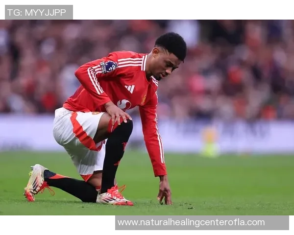 曼联十人顽强逼平热刺上演惊心动魄进球大战